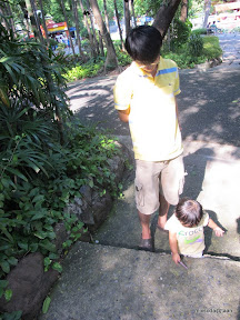 พู่กันเที่ยวเขาดิน