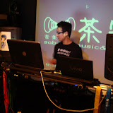 Windows7LaunchHouseParty