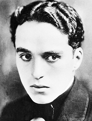 [young_chaplin[8].jpg]