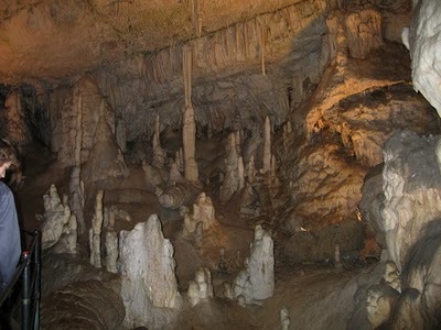 [cave_castle_slovenia_28[5].jpg]