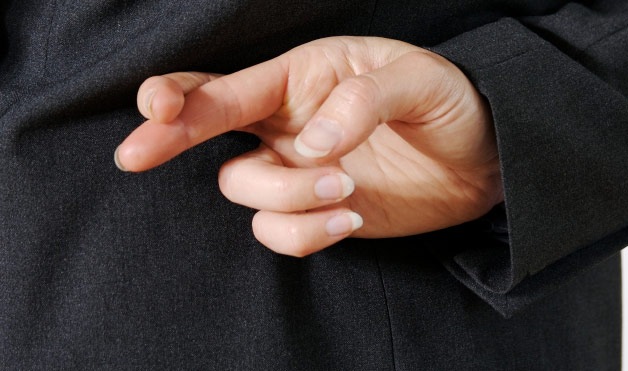 [CROSSING FINGERS[5].jpg]