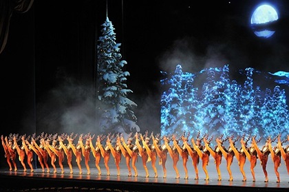 RADIO CITY CHRISTMAS1