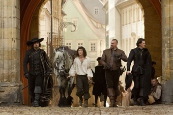 the_three_musketeers_movie_image_01-600x400