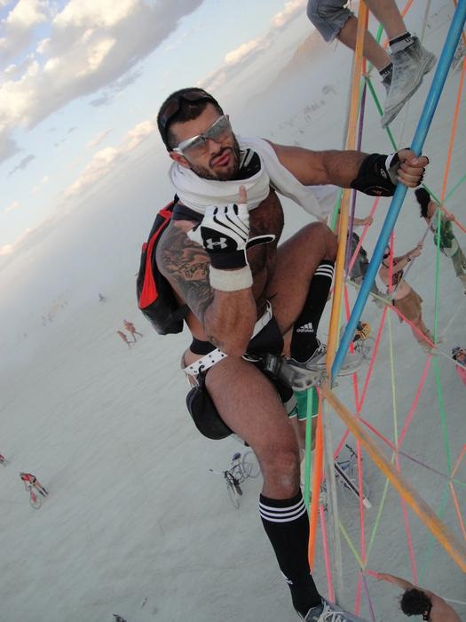 [climb[2].jpg]
