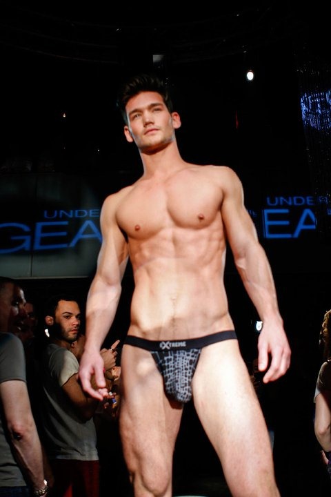 [Undergear+Evolution+Party+Burbujas+De+Deseo+01[2].jpg]