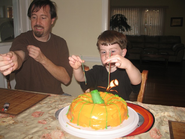 [Halloween2009_0789_edited-1[2].jpg]
