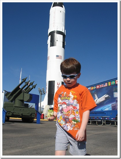SpaceCtr09_0909