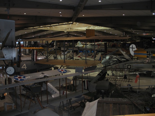 [ALbeach09_0988[2].jpg]