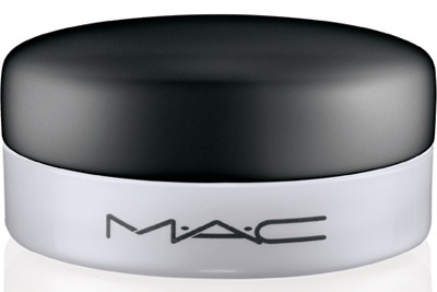 [MAC-Holiday-2010-Winter-2011-Champ-Pale-Makeup-Collection-lip-conditioner[5].jpg]