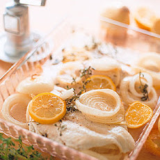 Baked Flounder with Onion and Lemon