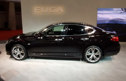 Sedan Fuga