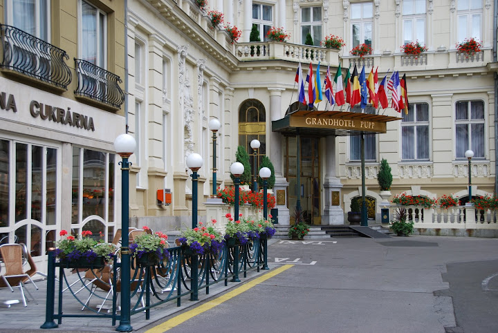 午餐用餐地點Grandhotel Pupp。