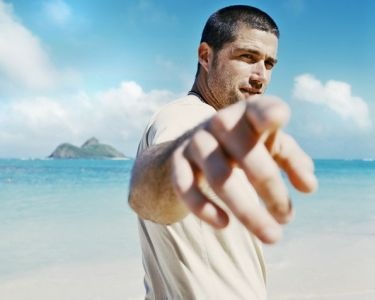[1180938693_matthew_fox_15[3].jpg]