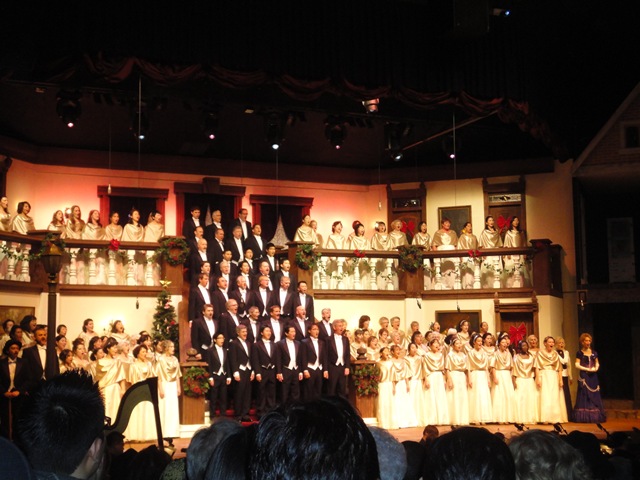 [big choir 2010[2].jpg]
