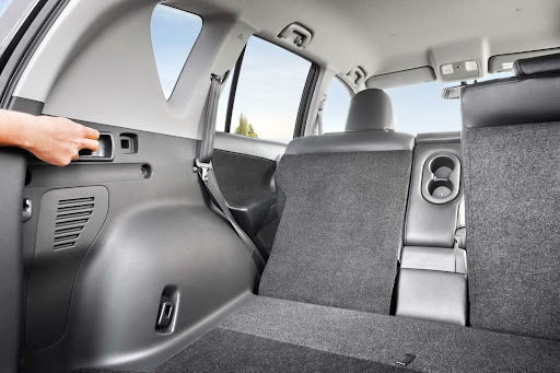 auto-diary.ru-Toyota-RAV4-2010-15.jpg