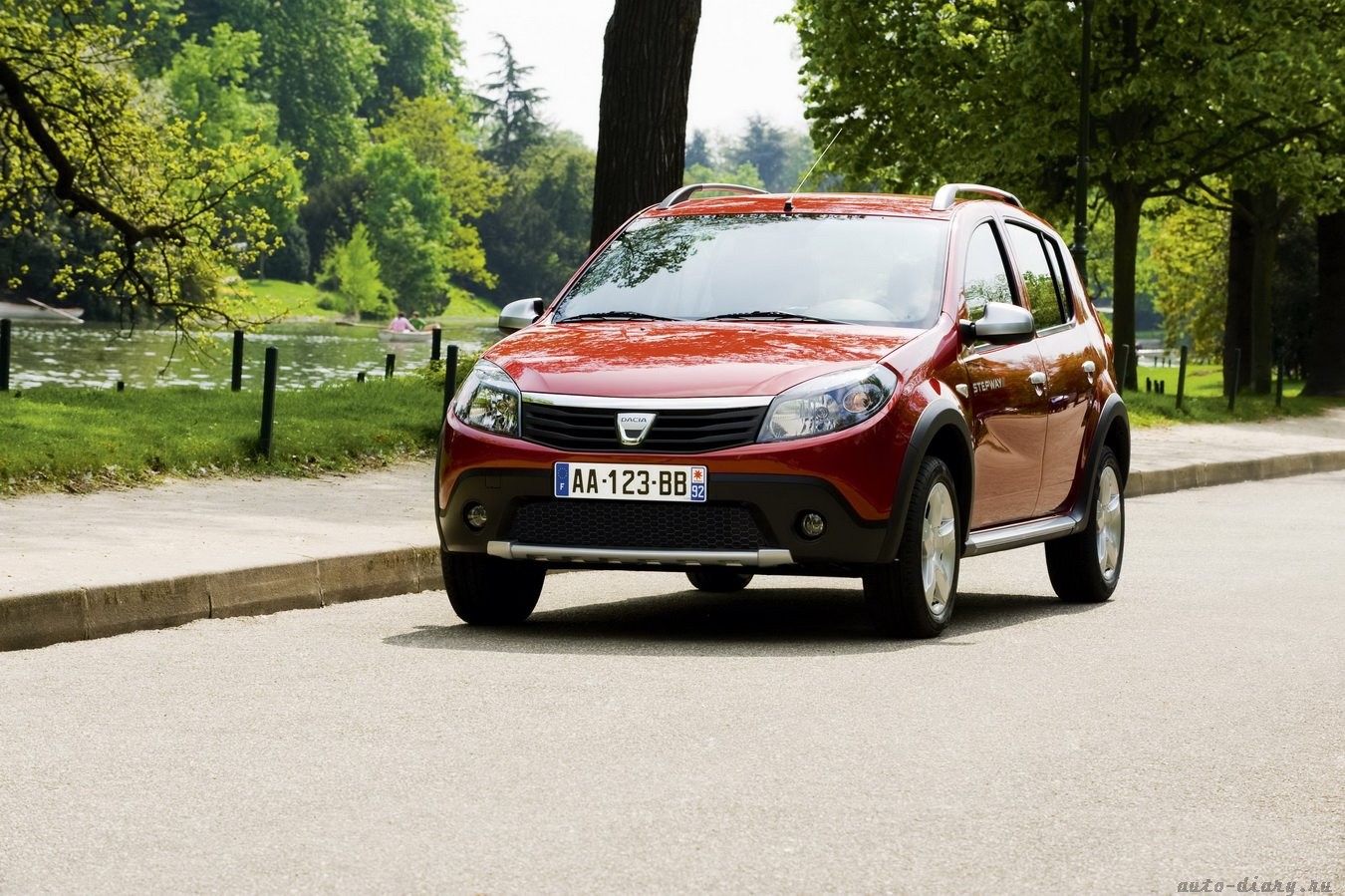 [auto-diary.ru_Dacia_Stepway_5.jpg]
