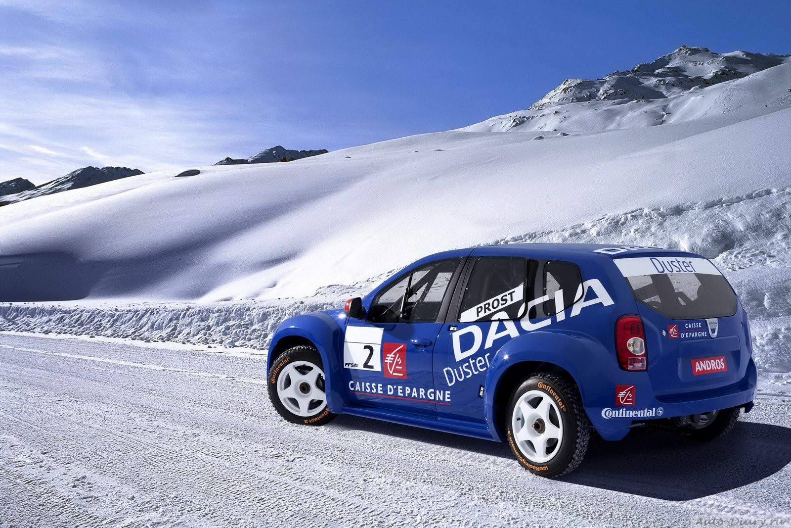 [auto-diary.ru-Dacia-Duster-Race-6.jpg]