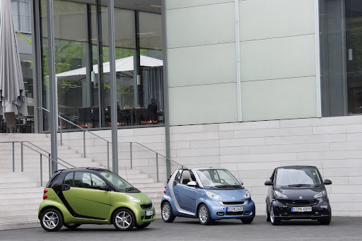 2011-Smart-ForTwo-08.jpg