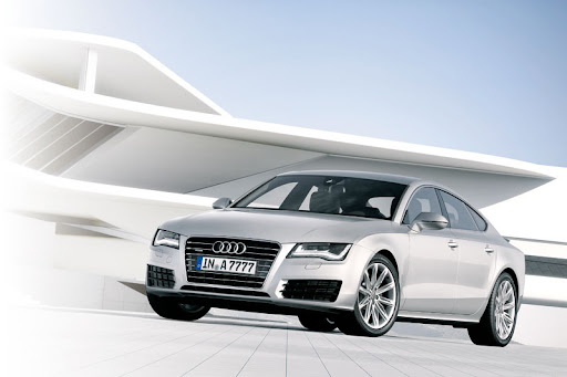 2011-Audi-A7-01.jpg