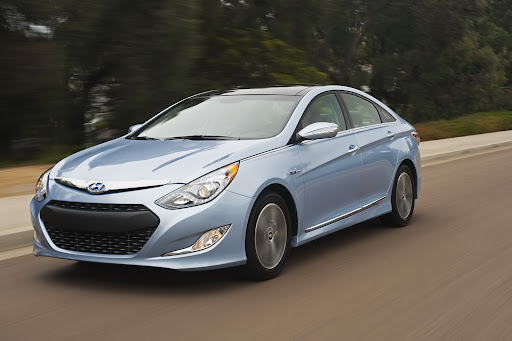 Hyundai-Sonata-Hybrid-13.JPG