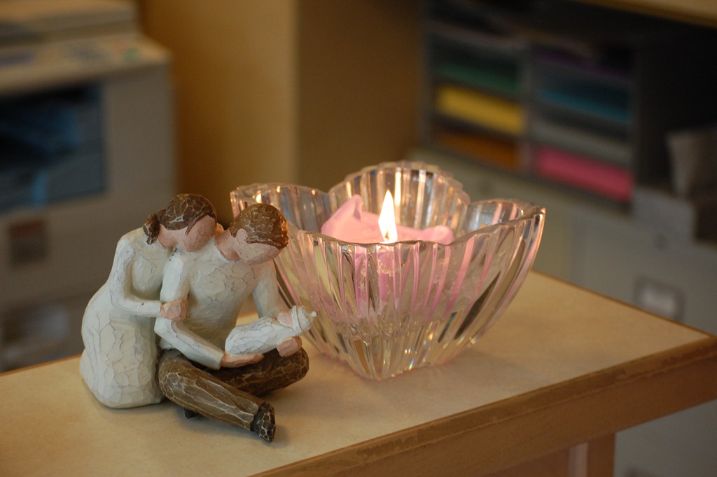 [Birth Candle[5].jpg]