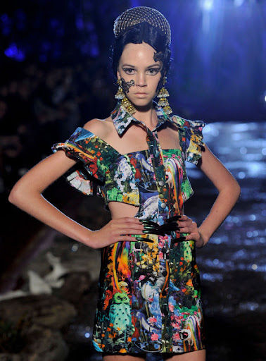 Australian Fashion Week: Romance Was Born Catwalk RAFW%2B2010%2B11%2BRomance%2BBorn%2BCatwalk%2BZBjr0djD7QLl Australian Fashion Week: Romance Was Born Catwalk