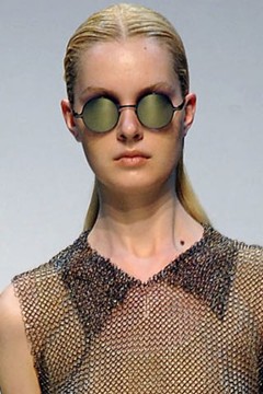 marios schwab sunglasses V  18nov09 b 240x360 2010 Sunglasses Trend