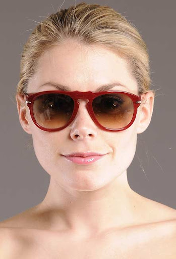 clulowred2505 443x650%20%281%29 Summer Sizzling Sunglasses