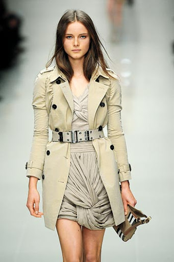 9 MTMI bur 003 EQ246 Must have summer trend: Military
