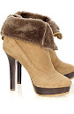 article 1303393 0AC2A067000005DC 143 196x299 Camel The Cool Color For Autumn