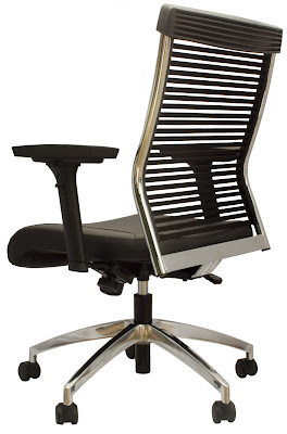 : Angle: Back Perspective Low, Finish: Chrome, Product: S2158A, Solacetitle=