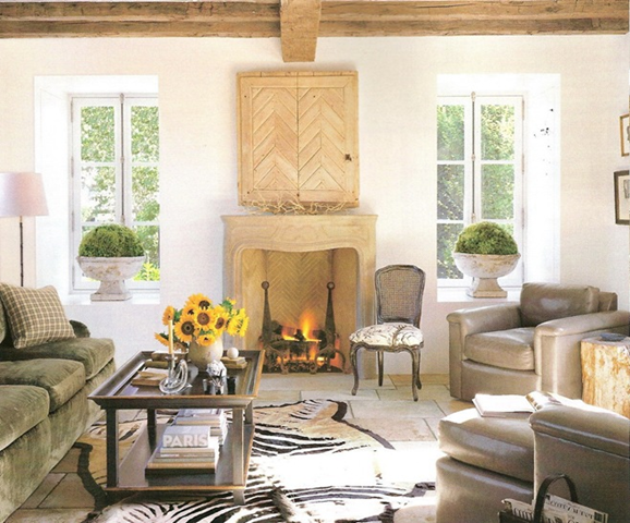 [VerandaApril2009BettyBurgessinterior[16][1][1].png]