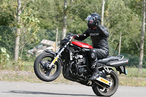 Steve Ince 1st 1 handed wheelie