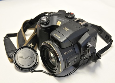 Fuji FinePix S7000