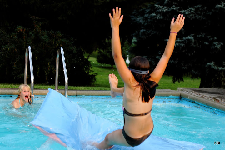 IMAGE: http://lh6.ggpht.com/_hdZasF15SMc/TDardpUtL7I/AAAAAAAAMJA/mBEW55GPORQ/s720/IMG_3592.JPG