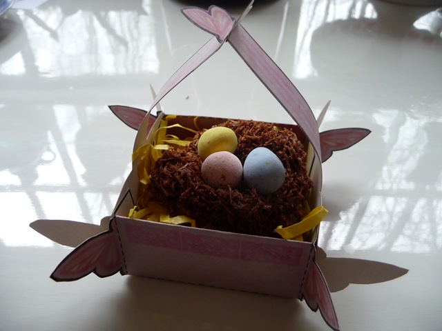 [Egg basket[3].jpg]