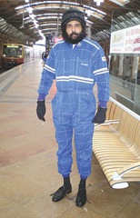 hombres con ropa rara 6 - www.Biokytec.com