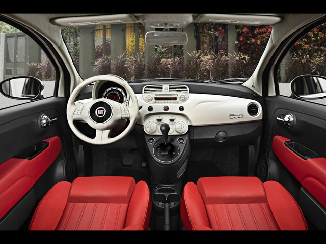 [2012-Fiat-500-Dashboard-1280x960[3].jpg]