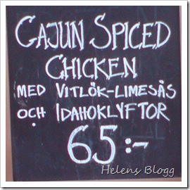Cajun kryddad kyckling med vitlök-limesås och idahoklyftor