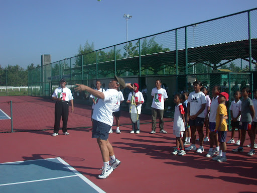 Regenerasi Atlet Tenis Lambat