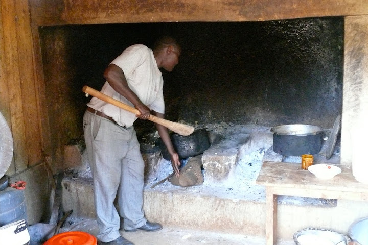 Cooking in an open stove
