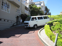 Der Van durch die Lombard St. Musste noch mal sein.