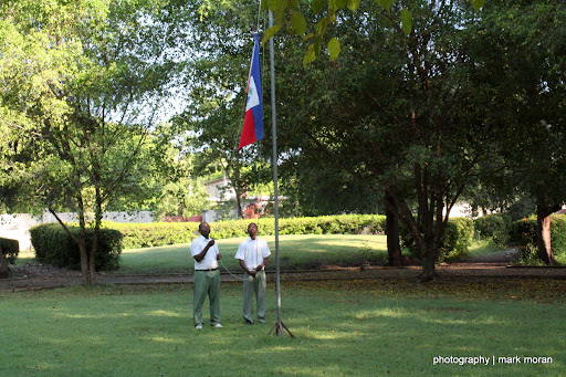 Raising the flag (Day 4: Tue, 9/15)