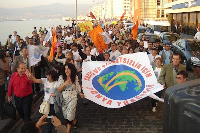 La Marcha de la Paz y la Reconciliacion en Izmir
