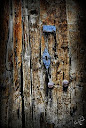 Detalle de puerta.- Galería Aljores