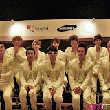 <2011@SS3 in Singapore / Cr. xinmsn / Photo by Running Into The Sun >