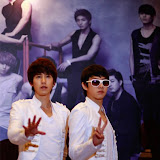 <2011@SS3 in Singapore / Cr. xinmsn / Photo by Running Into The Sun >