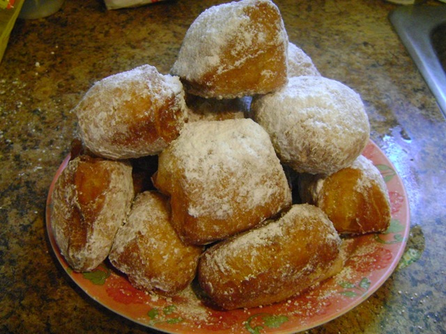 [donuts 003[2].jpg]