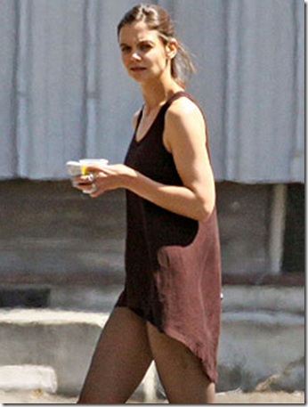 Movies Katie Holmes on Pictures Of Katie Holmes Clad In Dancing Clothes Has Been Appearing