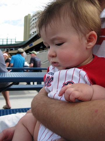 [2010-07-25 Riley at the Aces Game (9)[4].jpg]